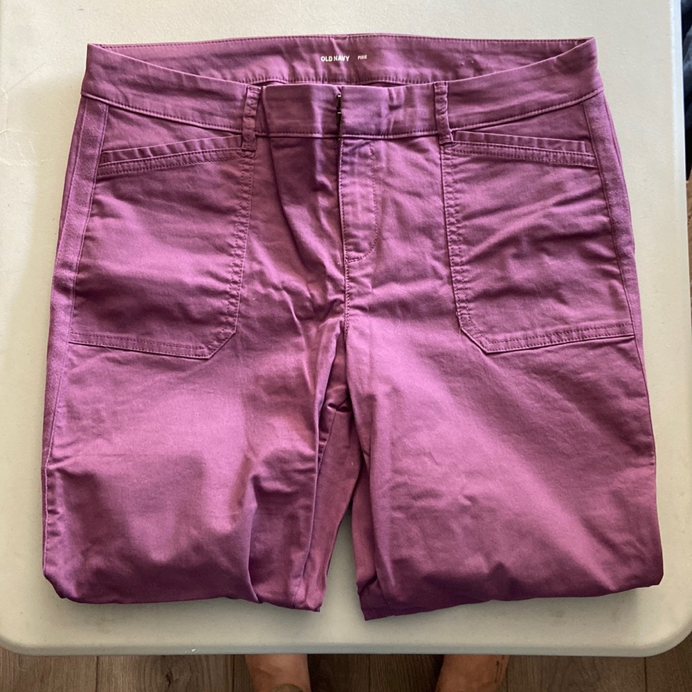 Cropped Trousers